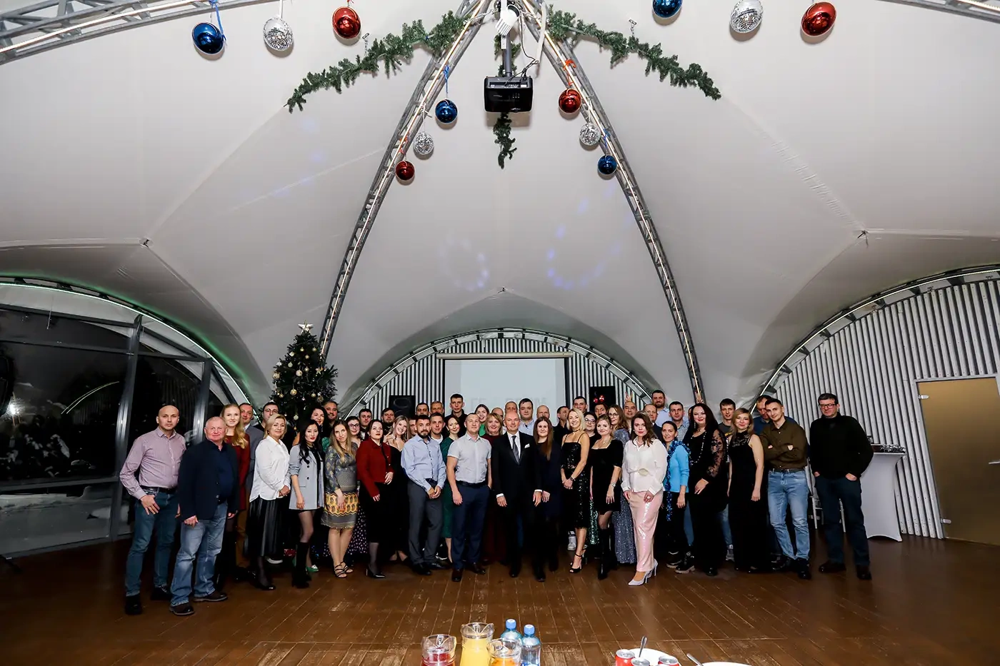 С Новым 2025 Годом! С Новым 2025 Годом!